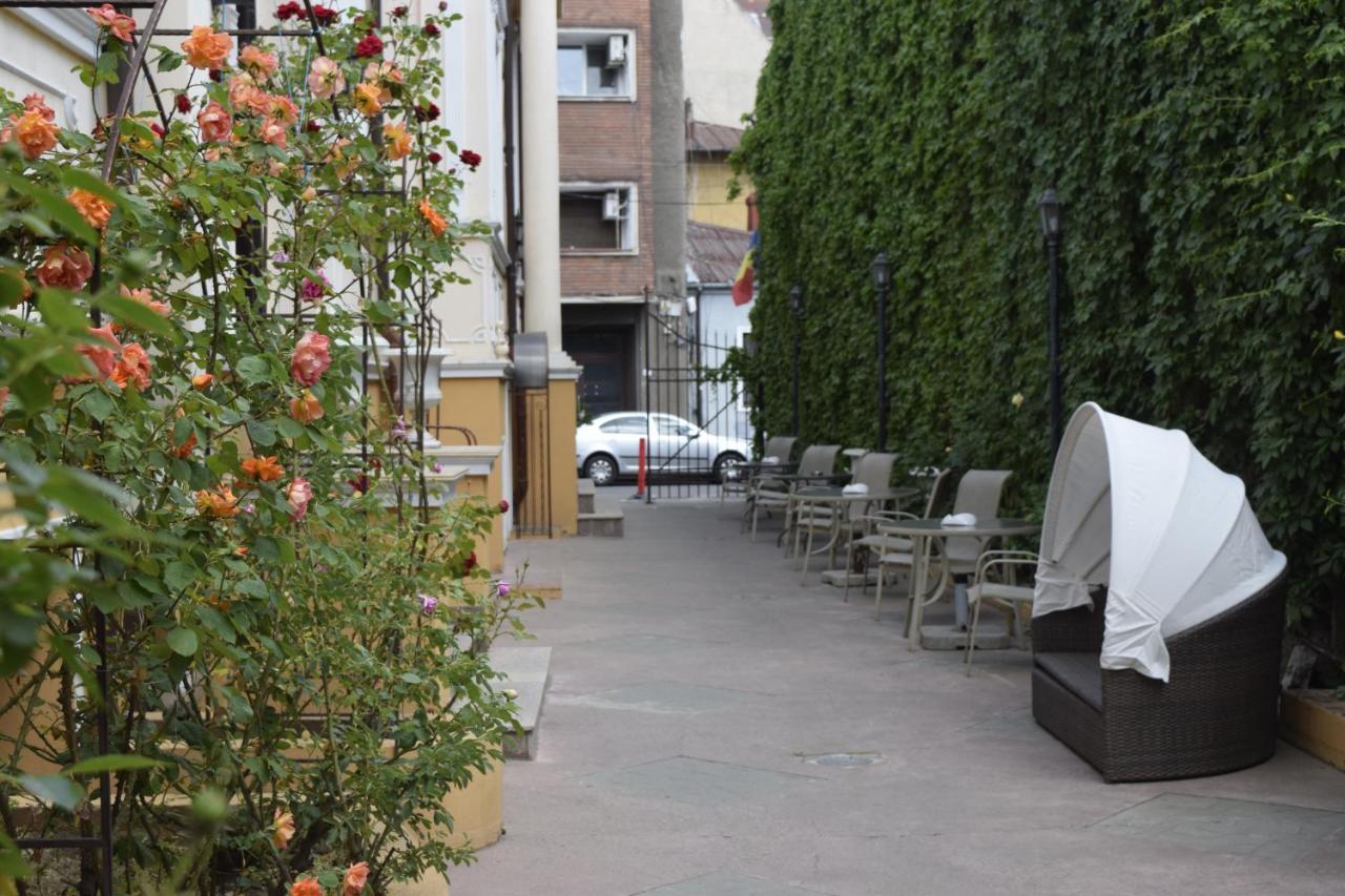 Michelangelo Bucureşti