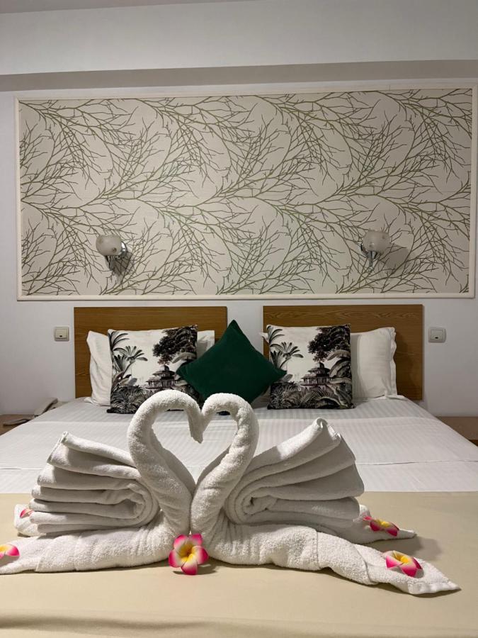 Michelangelo Hotel 3*
